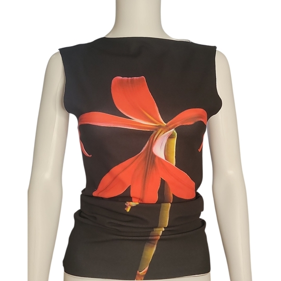 NWT $127 REVOLVE Sprekelia Shapewear Vest in Black Floral Large - Picture 2 of 6